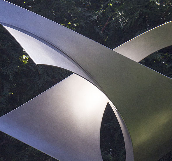 RVS tuinbeeld 'De Omhelzing1'